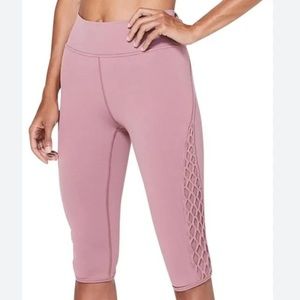 Lululemon Love Knot Crop leggings‎